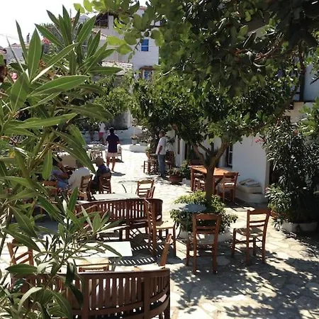 Apartment Magnolia Alonnisos Town
