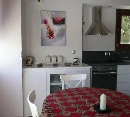 Magnolia Apartment